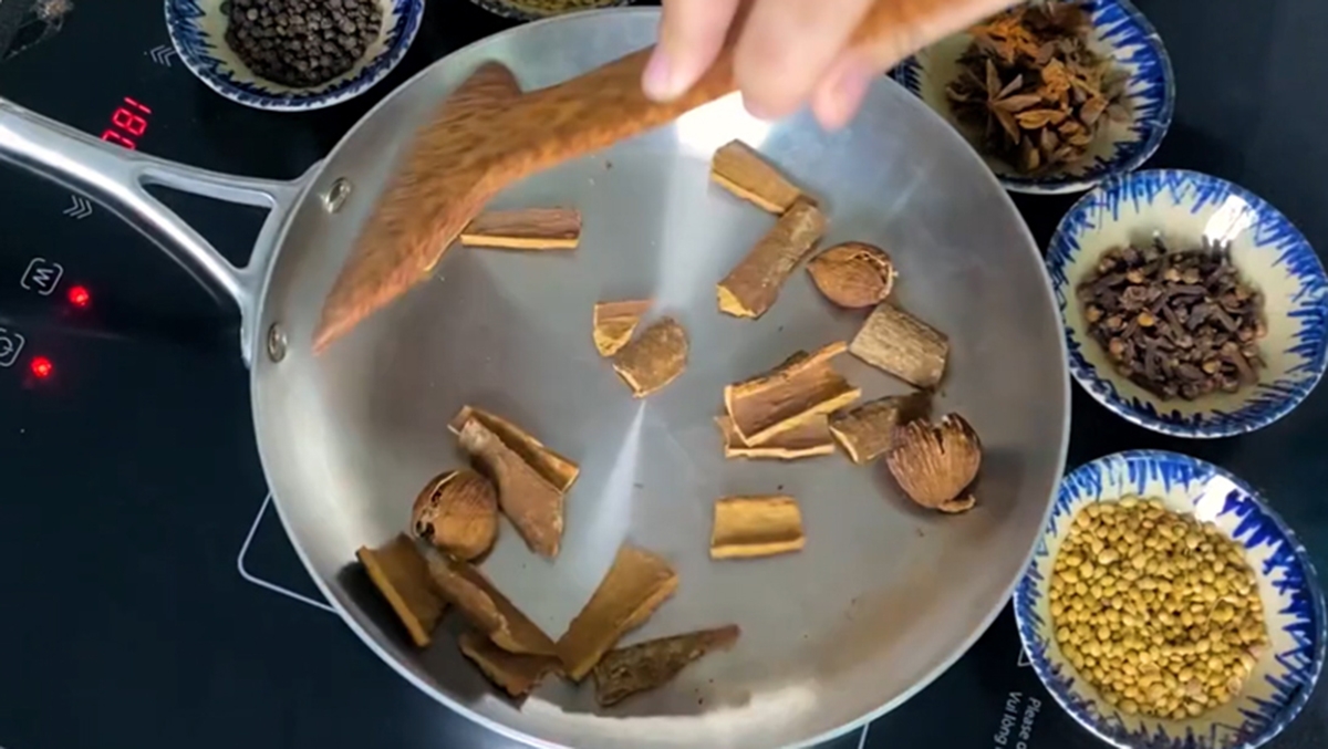 làm rượu mai quế lộ