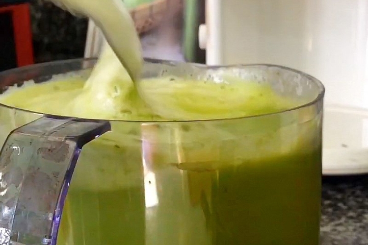 Chia sẻ 3 công thức làm nước ép rau má thanh mát (Hình 5)