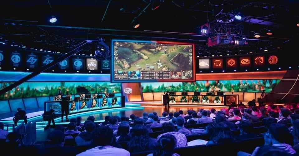 Hàng loạt ưu điểm nổi bật của Esport
