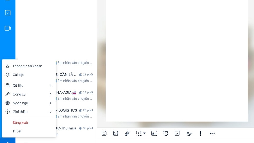 Nhấn vào biểu tượng đó để mở menu người dùng và chọn 'Cài đặt