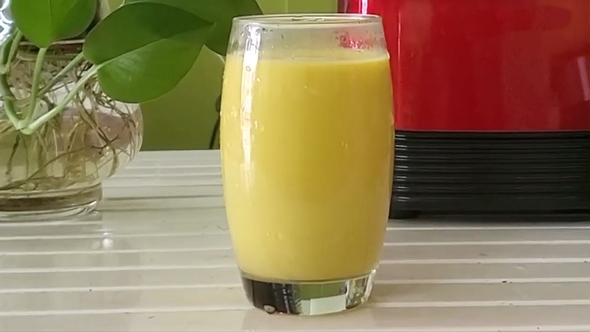 Sữa hạt điều bí đỏ có vị thanh bùi, thơm nức mũi