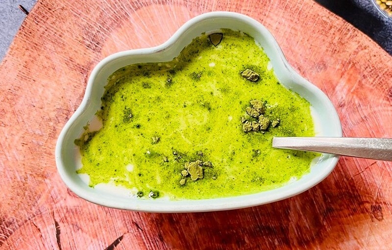 Pha hỗn hợp matcha