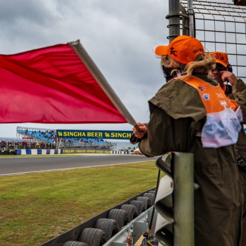 Red flag trong tình yêu - Hình 2