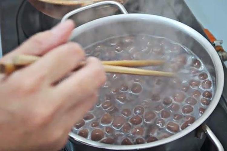 Mách bạn bí kíp làm trà Thái đỏ và trà Thái xanh (hình 3)