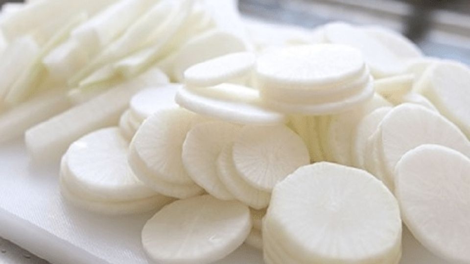 củ cải trắng ngâm chua