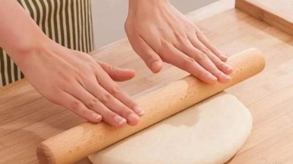 Cán bột, gấp và ủ lần 3