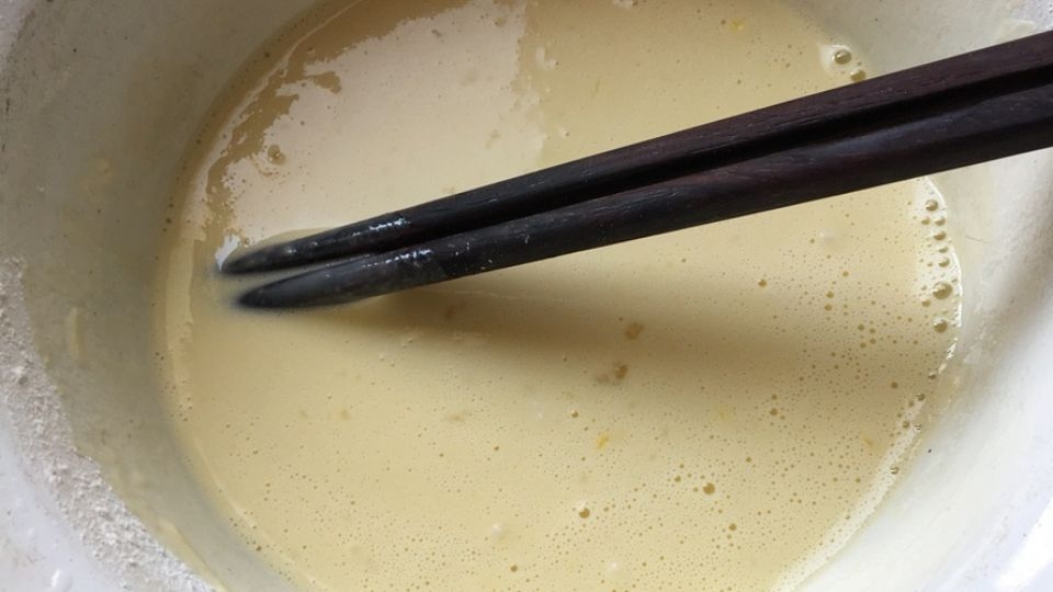Pha bột chiên giòn