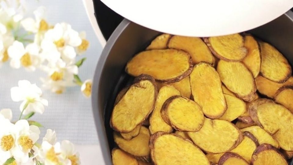 Thành phẩm khoai lang nướng bơ bằng nồi chiên không dầu