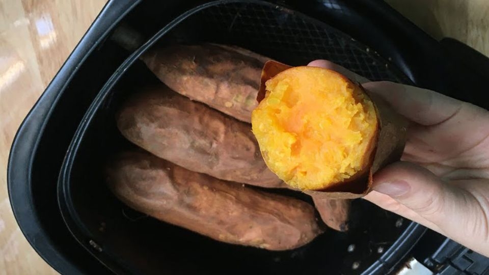 Thành phẩm khoai lang mật nướng bằng nồi chiên không dầu