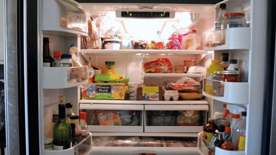 Không chất quá đầy tủ lạnh