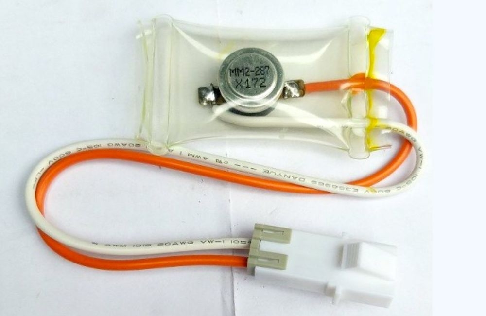 Tủ lạnh Hitachi hỏng cảm biến nhiệt