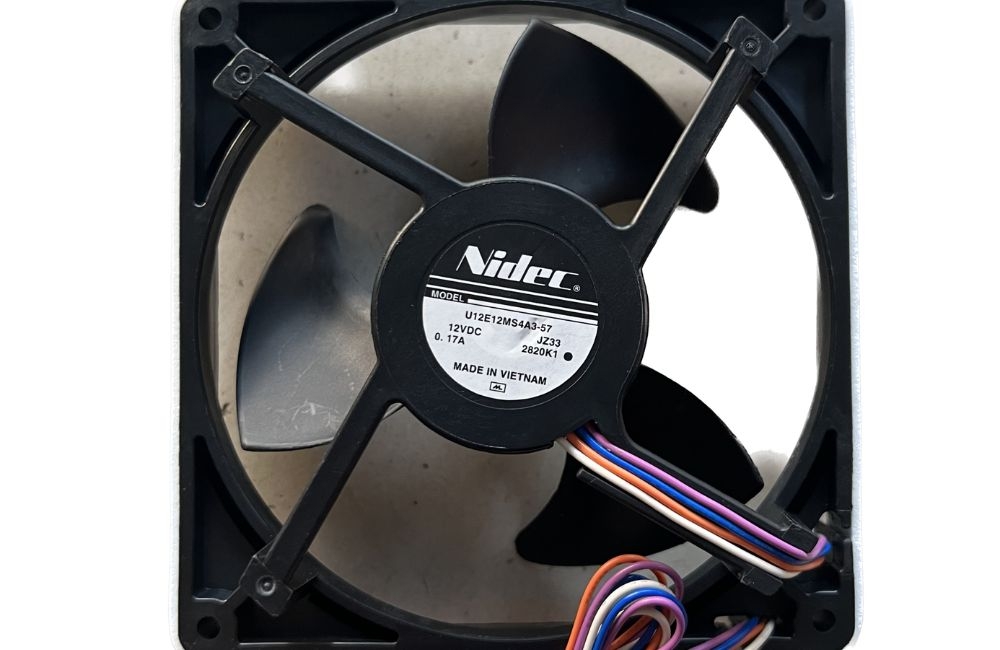 quạt tủ lạnh hitachi