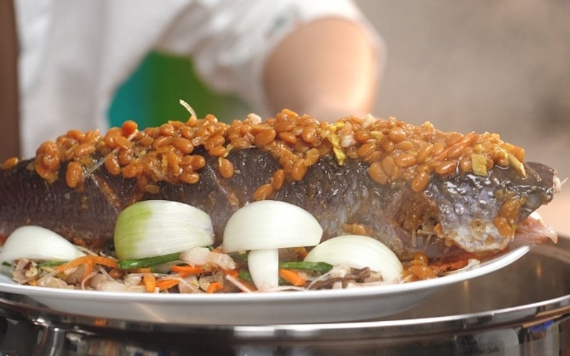 Cá lóc hấp tương hột