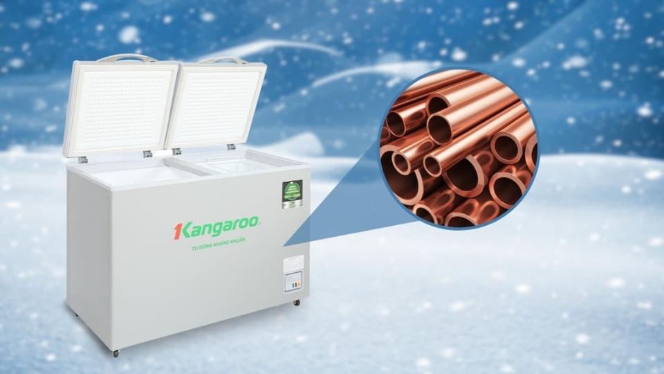 Ngoài ra, phần lỗ thoát nước của tủ được hãng thiết kế ở bên trong tủ, giúp cho việc làm vệ sinh tủ sẽ được trở nên một cách dễ dàng hơn