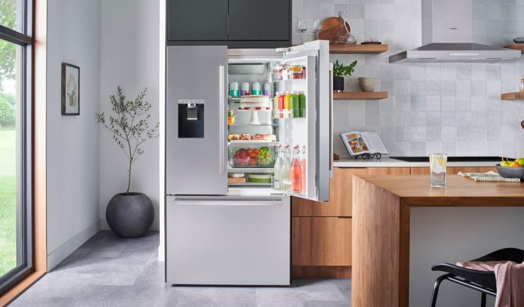 Tủ lạnh mặt gương mờ là gì? Có nên mua tủ lạnh gương mờ theo xu hướng hiện nay không? 2