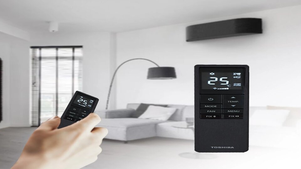 Điều chỉnh nhiệt độ máy lạnh, bật tắt liên tục