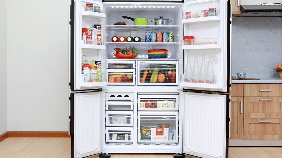 Tủ lạnh 4 cửa có dung tích lớn