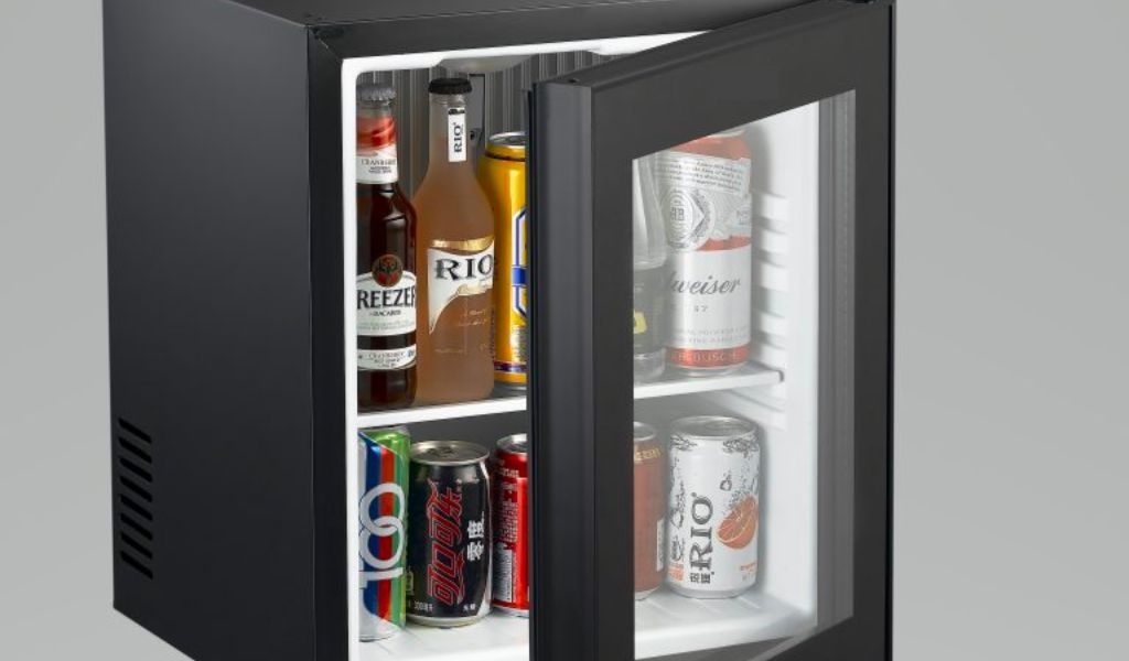 Nên mua tủ mát hay tủ lạnh? So sánh ưu, nhược điểm, điểm khác biệt giữa 2 loại tủ 1