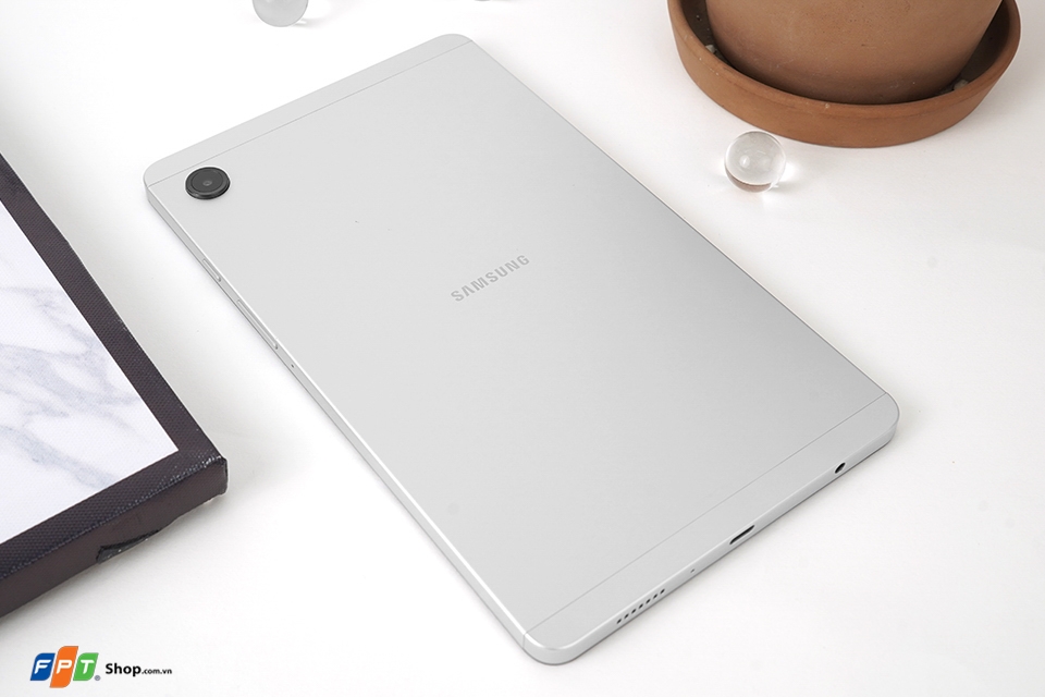 Trên tay Samsung Galaxy Tab A9 (ảnh 4)