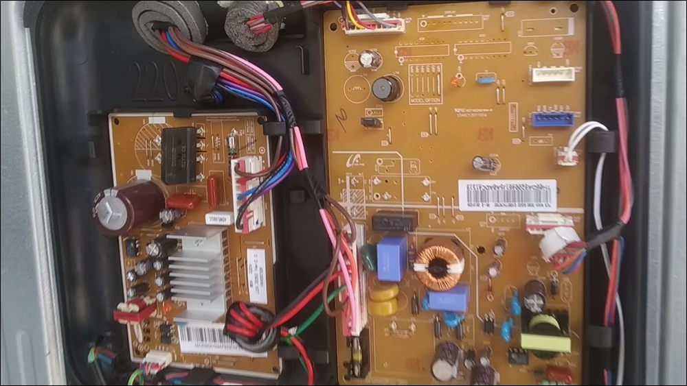 lỗi tủ lạnh samsung báo lỗi nháy đèn do bo mạch