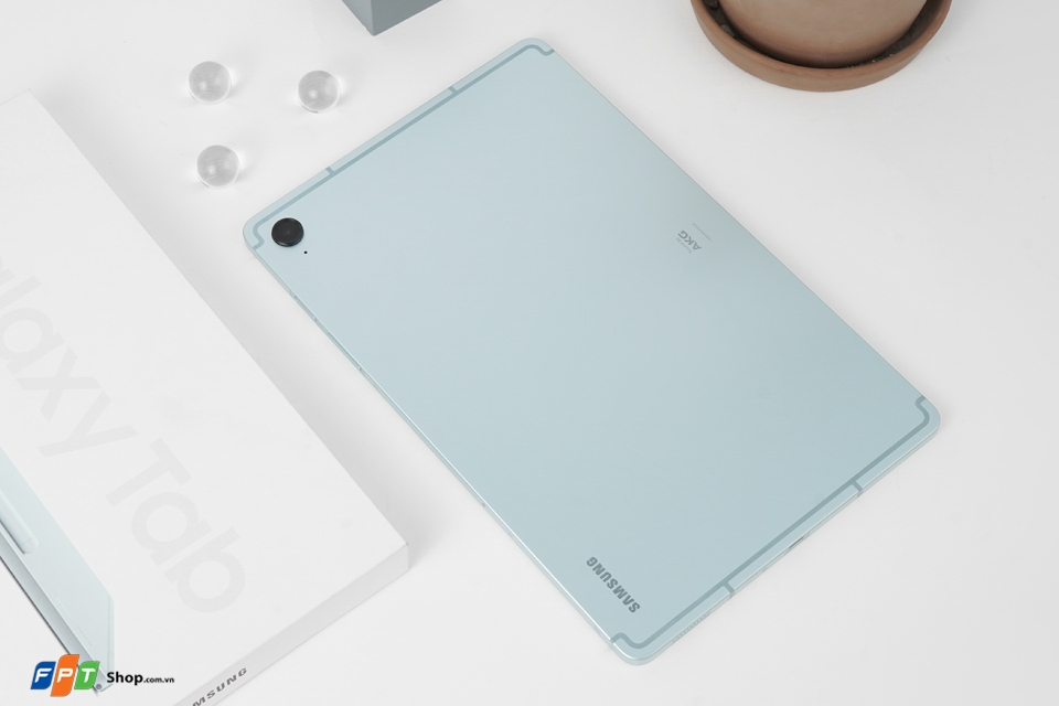 Trên tay Galaxy Tab S9 series (ảnh 7)