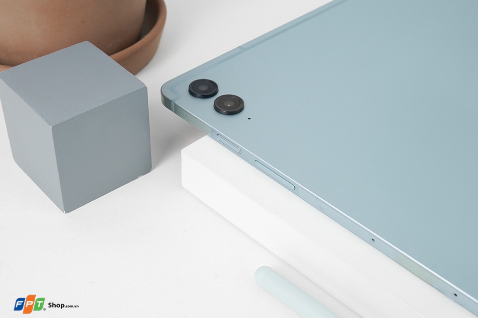 Trên tay Galaxy Tab S9 series (ảnh 11)
