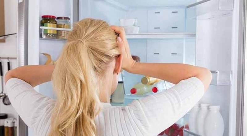 Tủ lạnh Aqua báo lỗi E2 hình 1