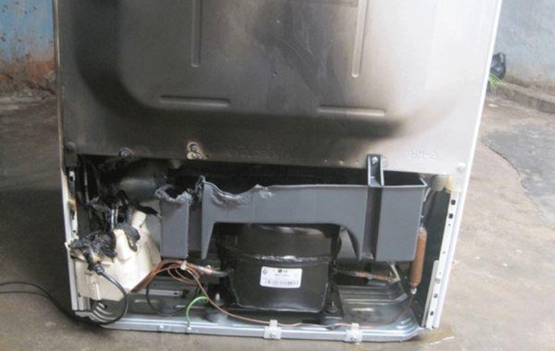 Tủ lạnh bị ngập nước có sao không hình 4