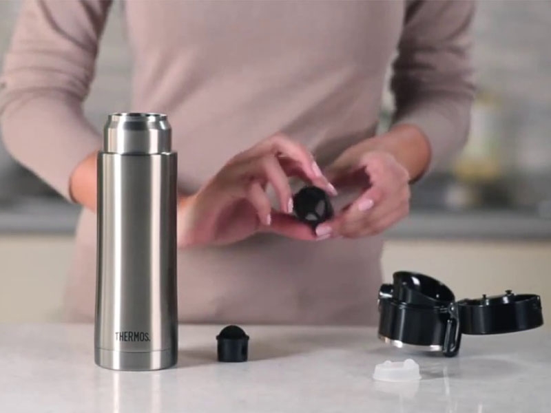 cách vệ sinh bình giữ nhiệt inox 8