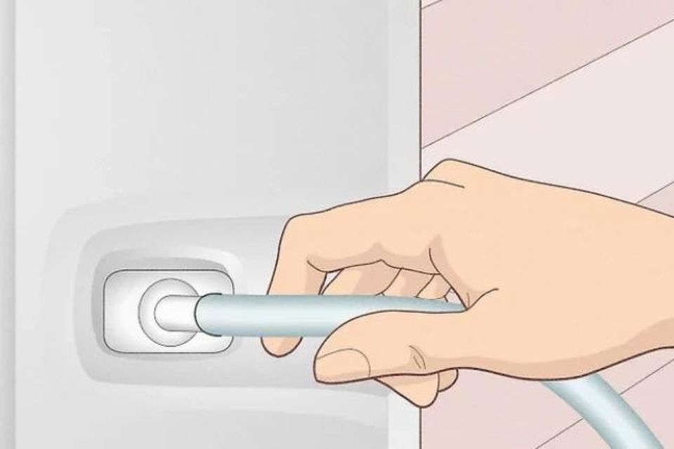 Vệ sinh vòi lấy nước của tủ lạnh lấy nước ngoài 10