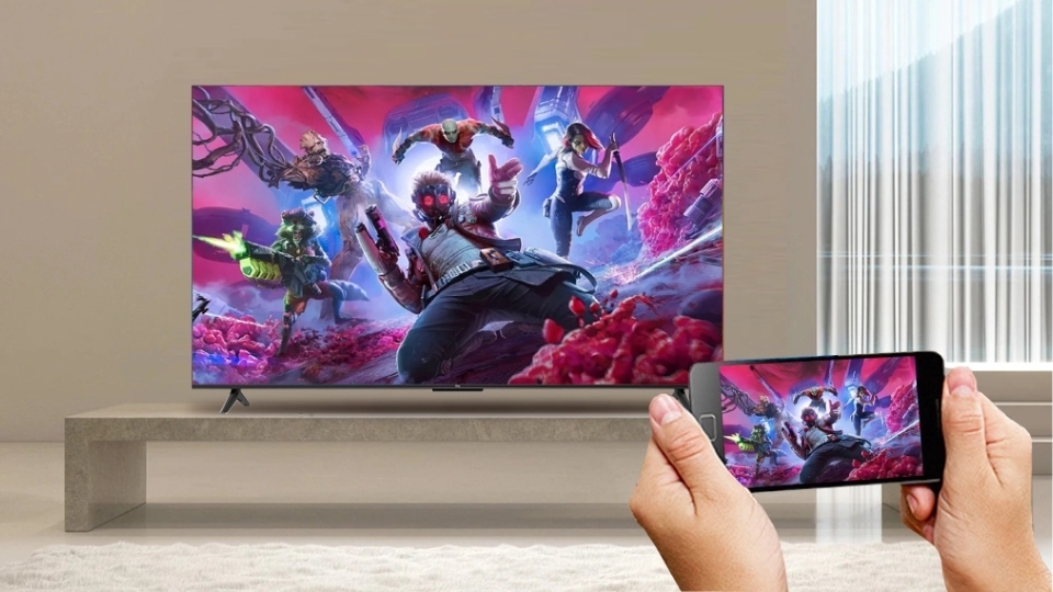 Tivi còn được nhà sản xuất trang bị cho tivi với hệ thống 2 loa có công suất của mỗi loa là 10W và kết hợp công nghệ âm thanh Dolby Audio và cả công nghệ giải mã âm thanh DTS