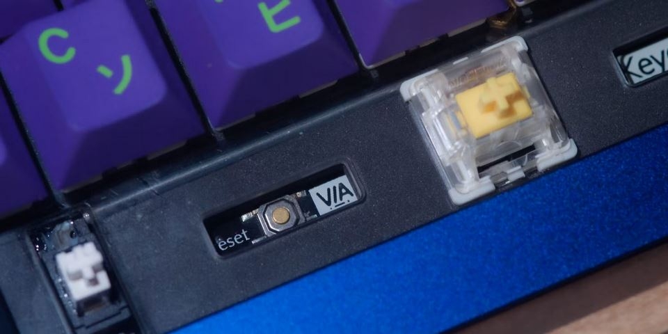 Nhiều loại bàn phím được kết nối QMK