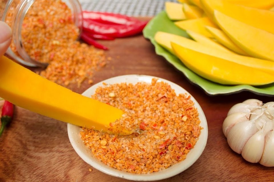 Thành phẩm muối tôm từ ruốc