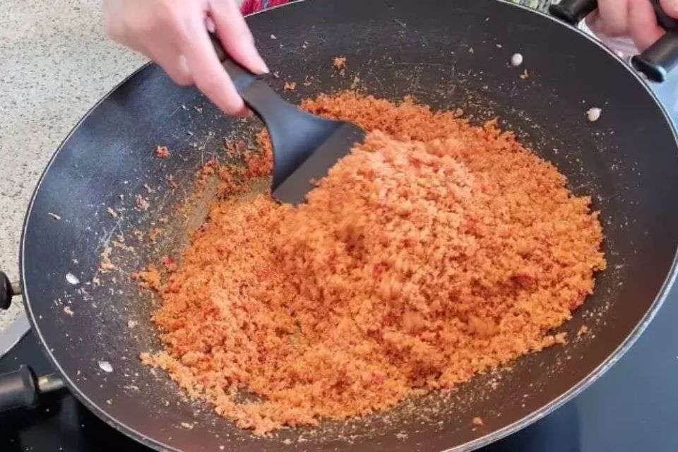 Rang muối tôm vàng thơm