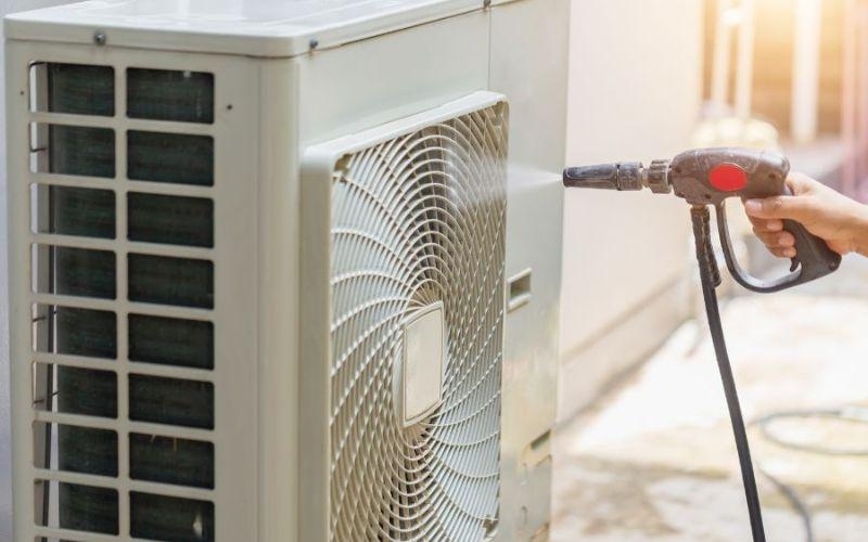 Cách vệ sinh máy lạnh âm trần hình 2