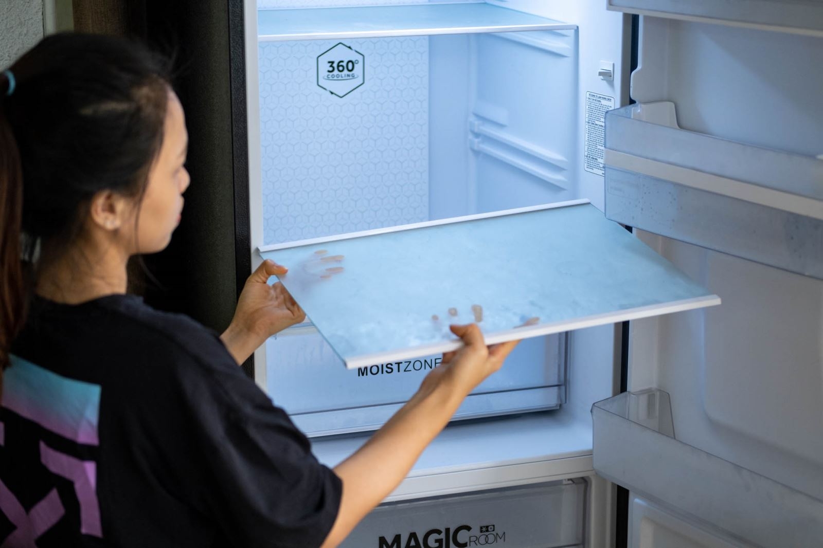 cách vệ sinh ngăn đá tủ lạnh 3