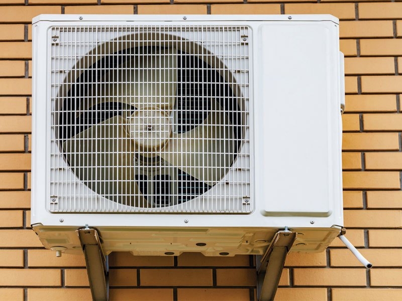 cục nóng máy lạnh bị chảy nước 2