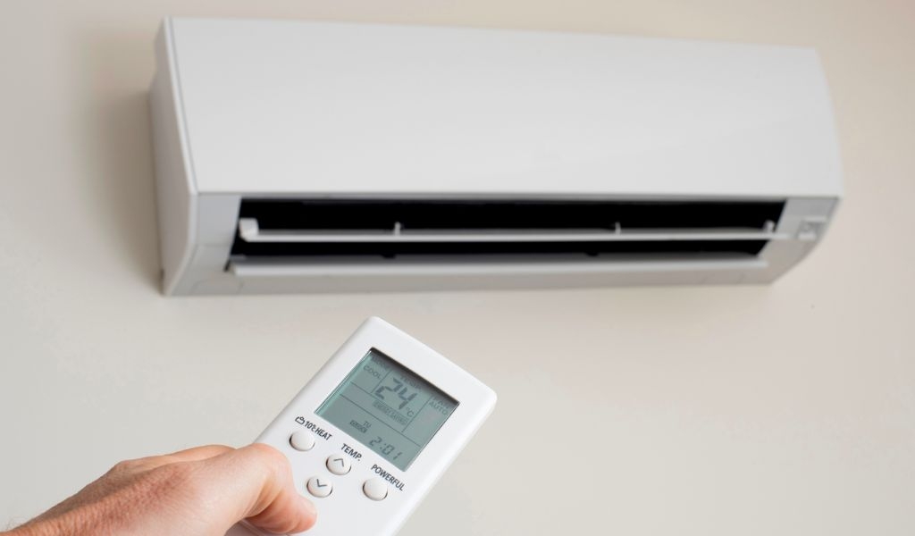 Điều hòa không chảy nước thải là do đâu? Cách dùng điều hoà tăng độ bền, tiết kiệm điện 5