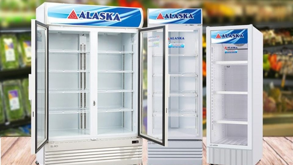 có nên mua tủ mát alaska 9