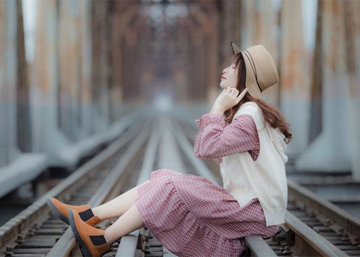 Dáng ngồi thơ mộng