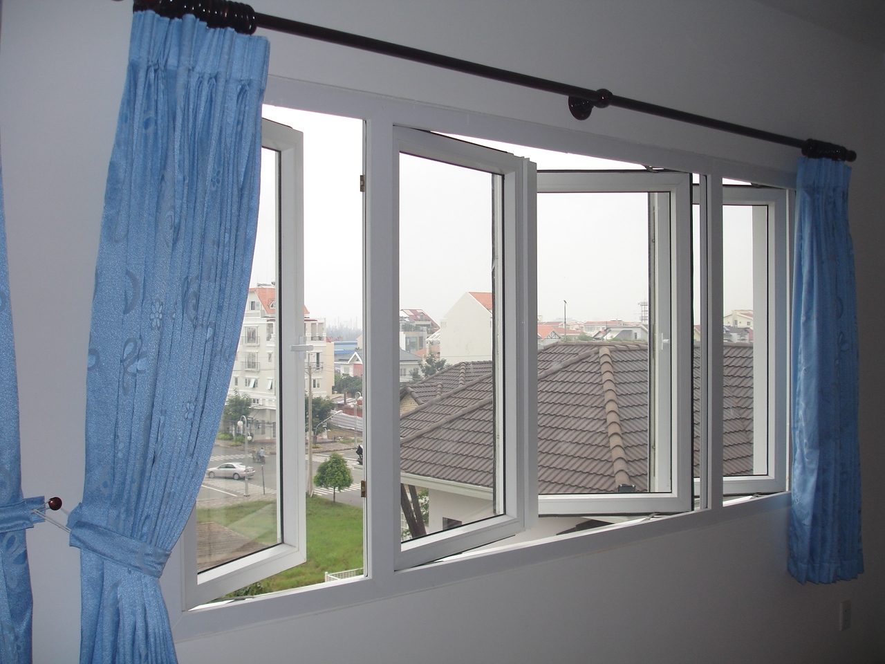 cách khử mùi thuốc lá trong phòng máy lạnh 3