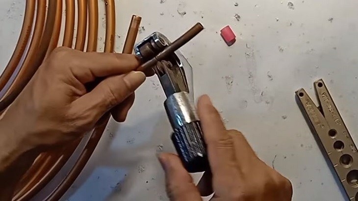 Cách lắp điều hòa âm trần thạch cao cụ thể như thế nào? Máy điều hòa âm trần thạch cao có những ưu điểm gì? 5