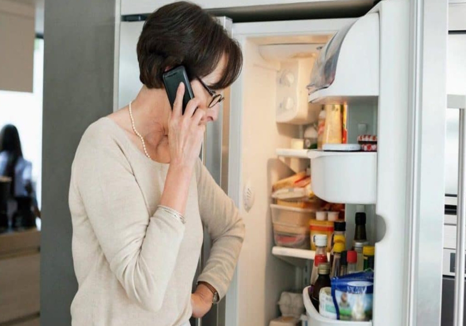 Không mở tủ lạnh quá lâu