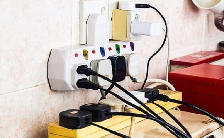 điều hòa bị nhảy aptomat 4