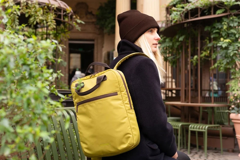 Túi chống sốc và balo: Combo không thể thiếu với hội đam mê MacBook 8