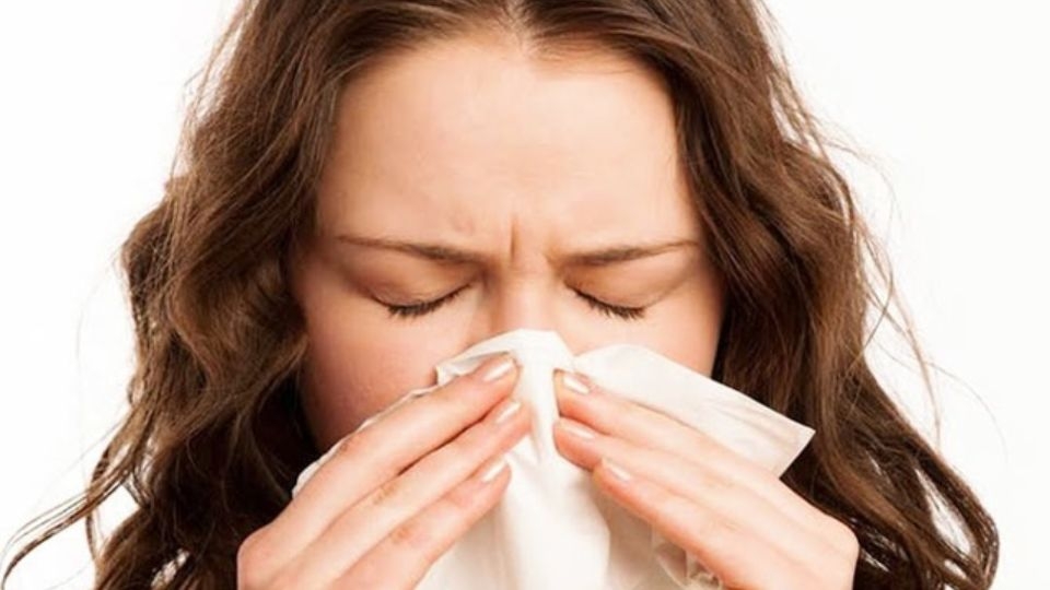 dùng điều hòa ở mức nhiệt độ quá thấp gây ngạt mũi