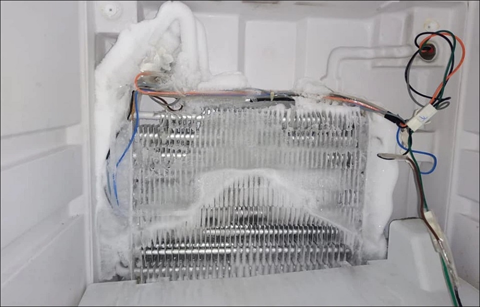 Dàn lạnh bám nhiều tuyết