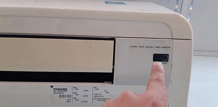 Cách reset máy lạnh Toshiba: Hướng dẫn thao tác với 4 bước đơn giản ai cũng làm được 3