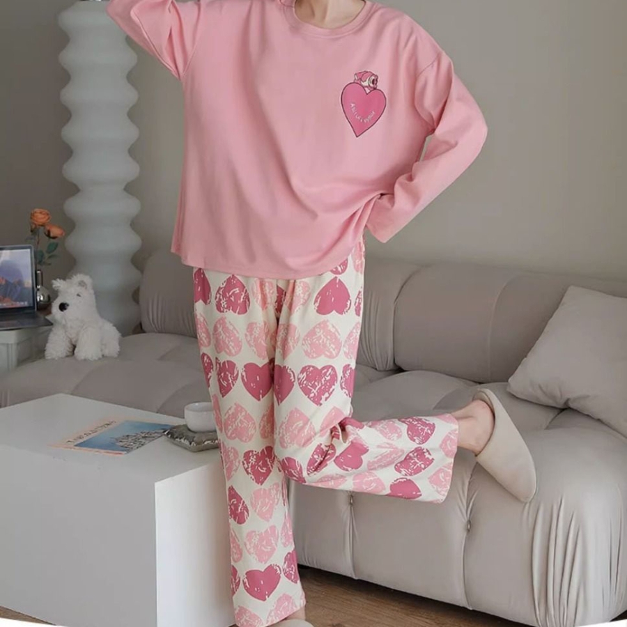 Mặc quần áo ngủ cotton tránh bị điện giật