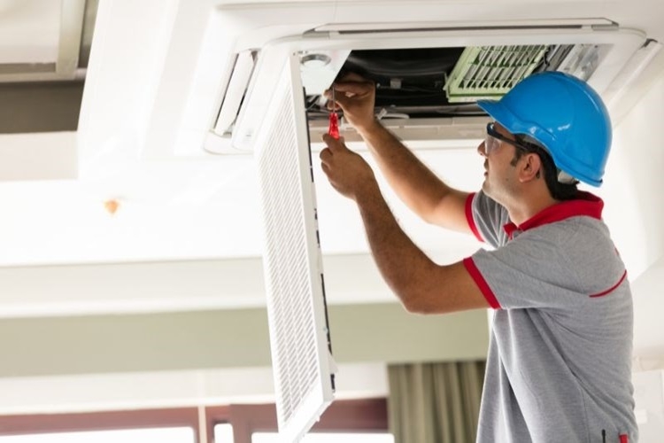 Điều hòa âm trần nháy đèn: Tìm hiểu nguyên nhân và cách khắc phục cụ thể từng trường hợp 4